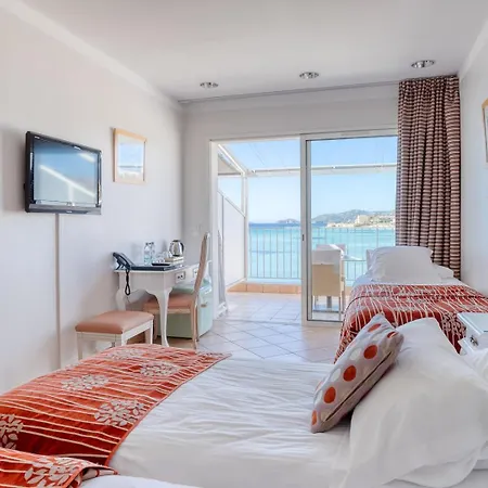 Hotel Roc - 4 Etoiles Les Pieds Dans L'eau 4*