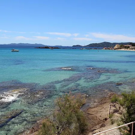 Roc - 4 Etoiles Les Pieds Dans L'eau Otel Le Lavandou