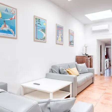 Hotel Roc - 4 Etoiles Les Pieds Dans L'eau 4*