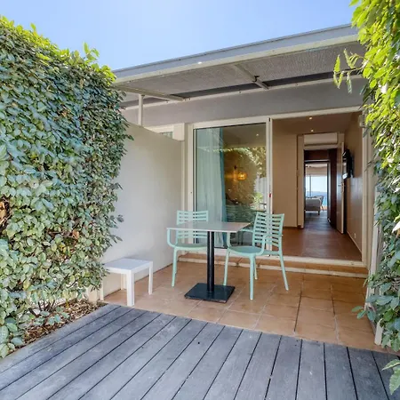 Roc - 4 Etoiles Les Pieds Dans L'eau Otel 4*