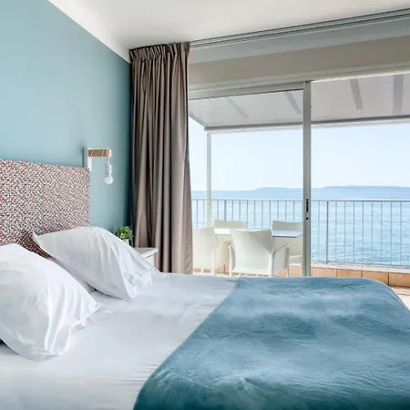 Roc - 4 Etoiles Les Pieds Dans L'eau Otel 4*