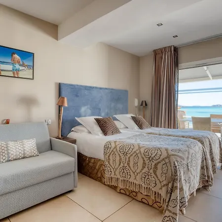 Roc - 4 Etoiles Les Pieds Dans L'eau