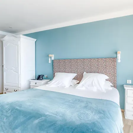 Otel Roc - 4 Etoiles Les Pieds Dans L'eau