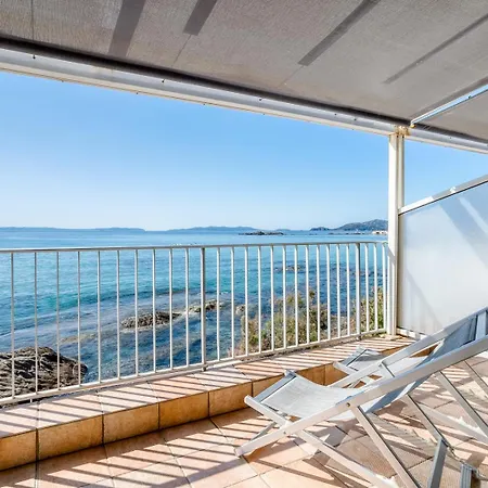 Roc - 4 Etoiles Les Pieds Dans L'eau Otel Le Lavandou