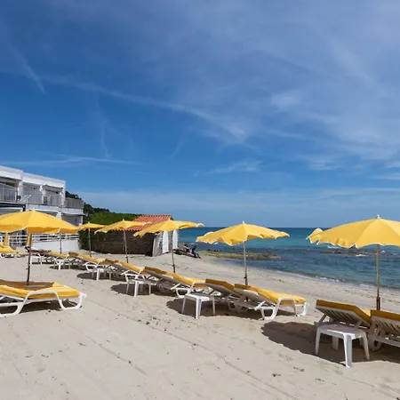 Hotel Roc - 4 Etoiles Les Pieds Dans L'eau 4*