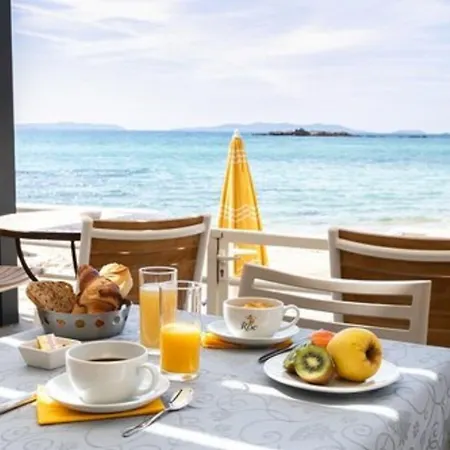 Roc - 4 Etoiles Les Pieds Dans L'eau Hotell Le Lavandou