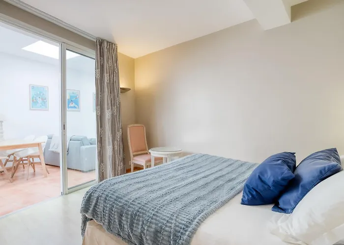 Roc - 4 Etoiles Les Pieds Dans L'eau Hotell