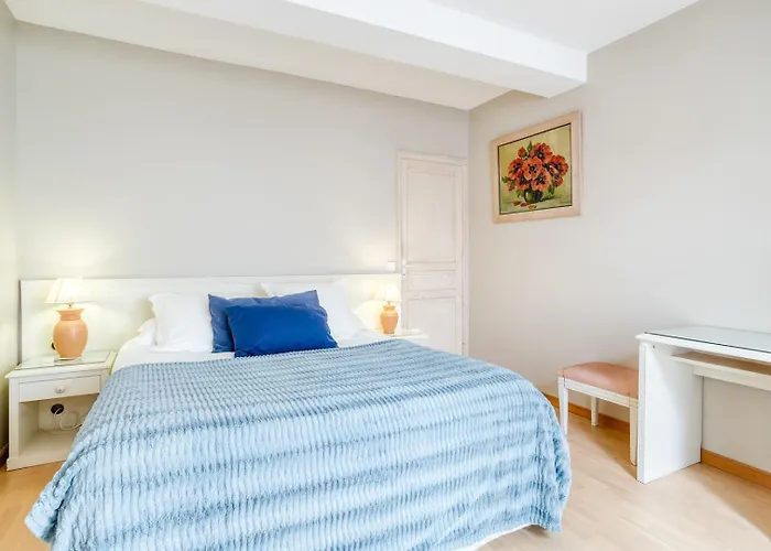 Hotell Roc - 4 Etoiles Les Pieds Dans L'eau 4*