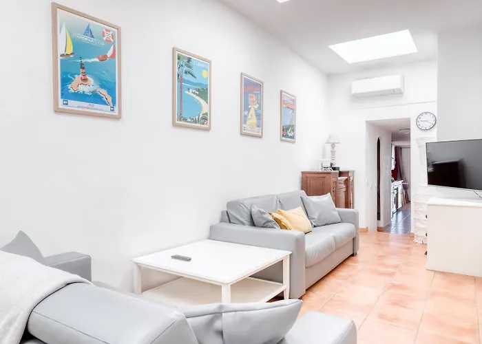 Hotell Roc - 4 Etoiles Les Pieds Dans L'eau 4*