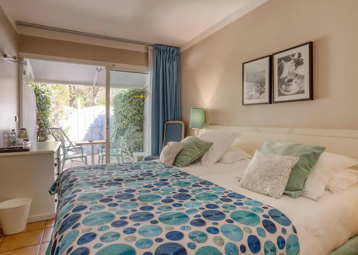 Roc - 4 Etoiles Les Pieds Dans L'eau Le Lavandou