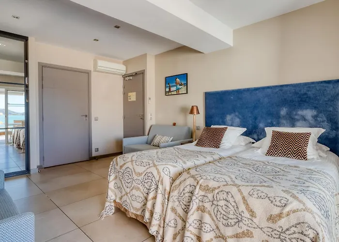 Roc - 4 Etoiles Les Pieds Dans L'eau Hotell