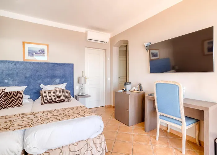 Roc - 4 Etoiles Les Pieds Dans L'eau 4*