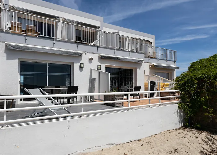 Hotell Roc - 4 Etoiles Les Pieds Dans L'eau Le Lavandou