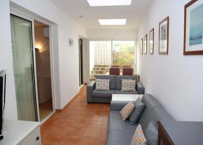 Hotell Roc - 4 Etoiles Les Pieds Dans L'eau 4*