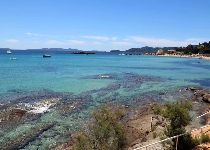 Roc - 4 Etoiles Les Pieds Dans L'eau Hotell Le Lavandou